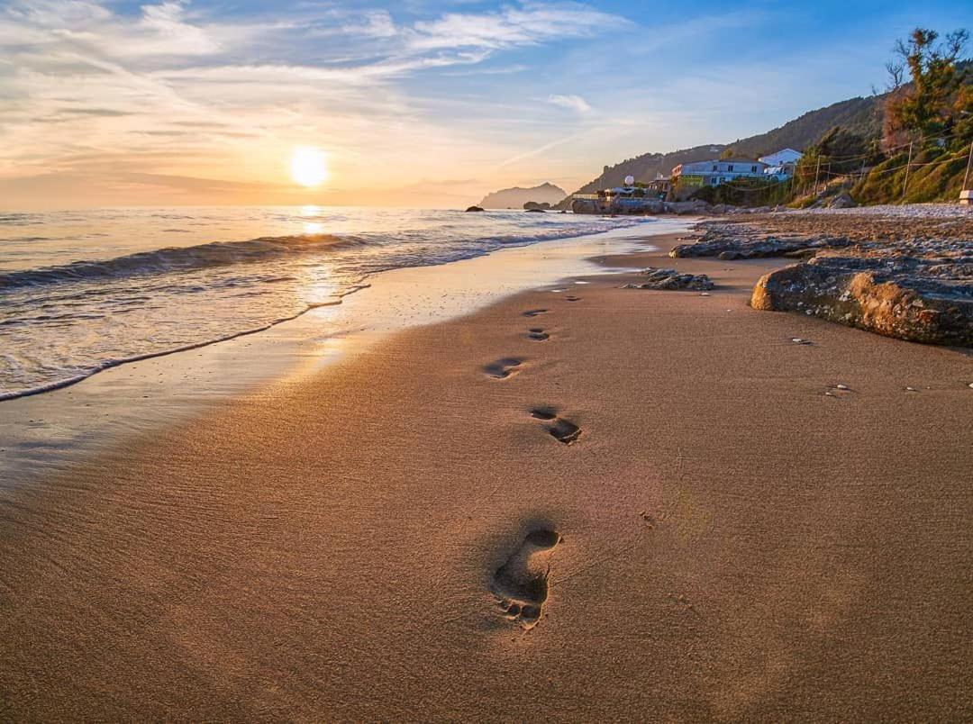 Casa Tramonto Beach View Agios Gordios  Zewnętrze zdjęcie